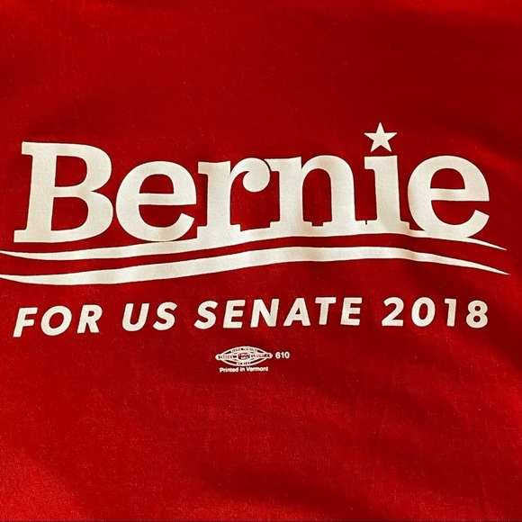 Bernie Sanders for US Senate 2018 Campaign T-shirt Red Like New Made in USA - Picture 6 of 11